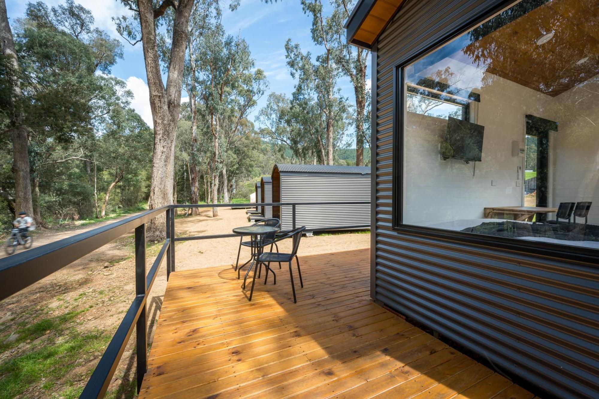 Bright Cabin Park Luaran gambar
