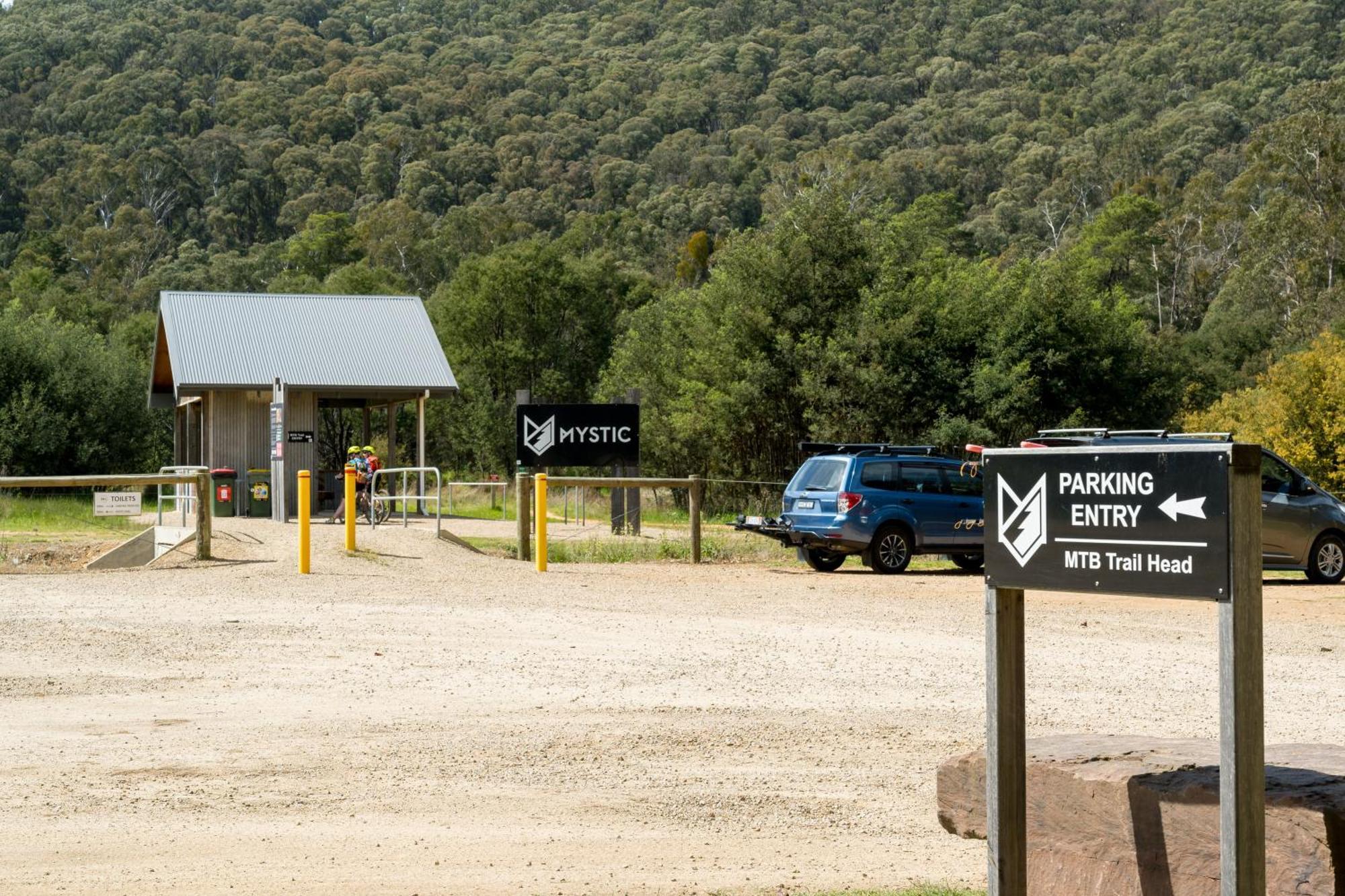 Bright Cabin Park Luaran gambar