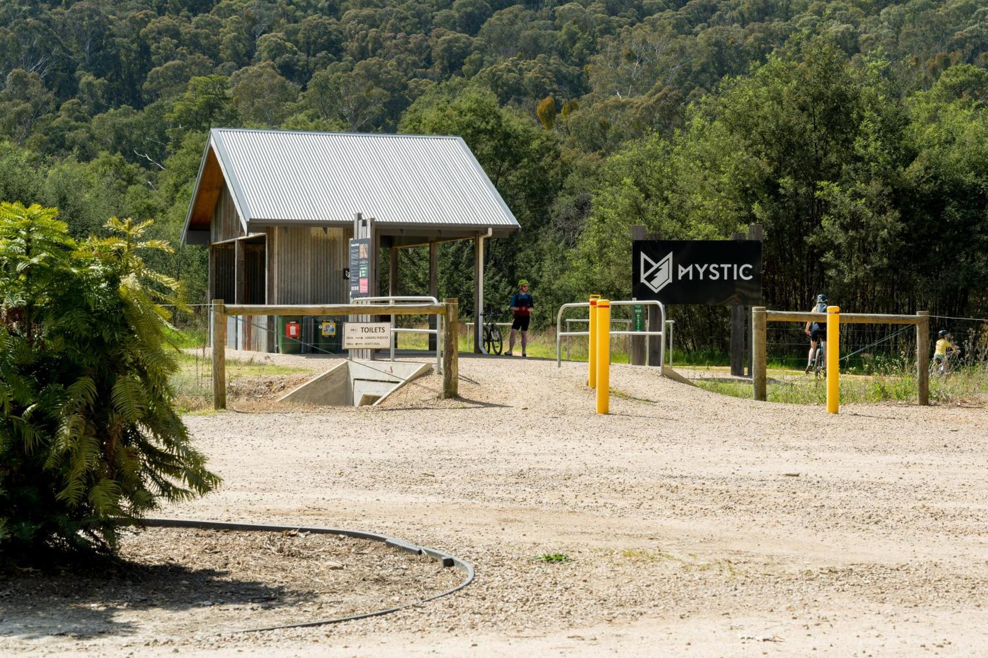 Bright Cabin Park Luaran gambar